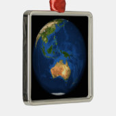 Sicht auf die ganze Erde mit Indonesien, Ozean Silbernes Ornament (Rechts)