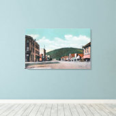 Sicht auf die Main StreetColville, WA Leinwanddruck (Insitu (Holzboden))