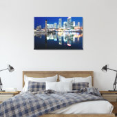 Sicht auf die Skyline mit Reflexion im Wasser, Mia Leinwanddruck (Insitu (Schlafzimmer))