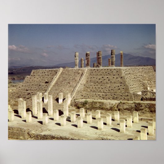 Sicht auf Pyramide B, vorkolumbianisch Poster (Vorne)