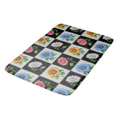 Sichtbares mehrfarbiges Blumendesign Badematte (Schrägansicht)