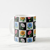 Sichtbares mehrfarbiges Blumendesign Kaffeetasse (Vorderseite Links)