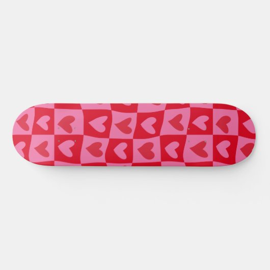 Sichtbares Muster in rosa und rotem Herzen Skateboard (Horizontal)