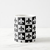 Sichtbares Schwarz-weißes Fleur-De-Lis-Muster Kaffeetasse (Mittel)