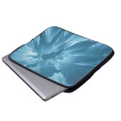 Sichtweite der Stalaktiten im unteren Winkel Laptopschutzhülle (Vorne Knopf)