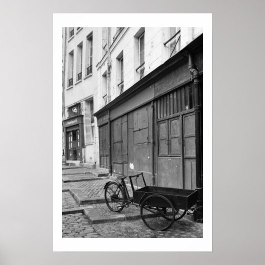 Side Street in Paris Poster (Vorne)