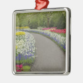 Sidewalk durch Tulpen und daffodils, 2 Silbernes Ornament (Links)