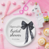 Sie band den Knoten schwarzen Bogen Elegantes Brau Pappteller (Party)