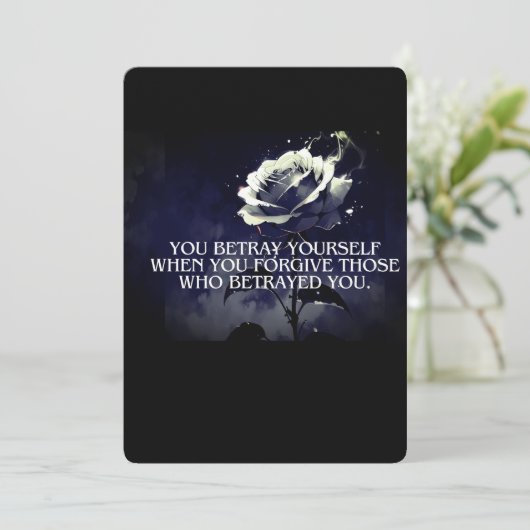 Sie Betray sich selbst Einladung & Postkarte - Dun (Stehend Vorderseite)