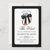 Sie bindet das Brautparty des Knot-Black-Bow-Ringe Einladung (Vorderseite)