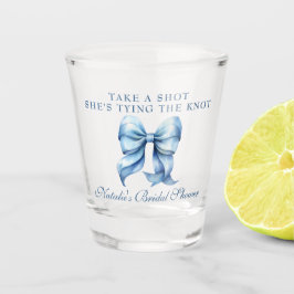 Sie bindet das Brautparty des Knotens Blue Bow Schnapsglas
