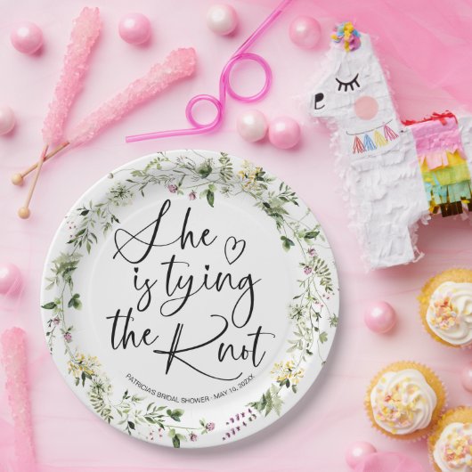 Sie bindet das Brautparty des Knotens Pappteller (Party)