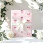 Sie bindet das knochenrosa Brautparty Geschenkpapier<br><div class="desc">Sie bindet die Knoten rosa Bug Brautparty Wrapping Papier Matching Artikel sind verfügbar.</div>