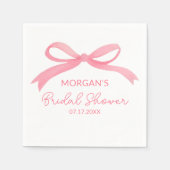 Sie bindet das knochenrosa Brautparty Serviette (Vorderseite)