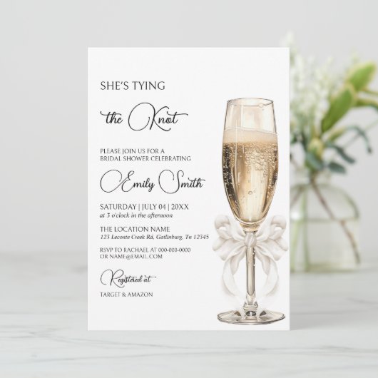 Sie bindet das Knot-Bow-Champagner-Brautparty Einladung (Stehend Vorderseite)