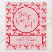 Sie bindet das Personalisierte Brautparty des Knot Weinetikett (Einzelnes Label)