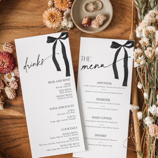 Sie bindet das Schwarze Bow-Menü des Brautparty an