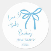 Sie bindet den knochenblauen Schleifenbogen-Gefall Runder Aufkleber (Vorderseite)