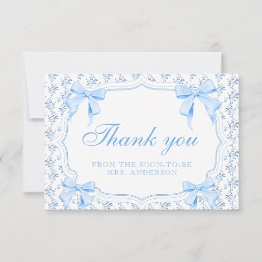 Sie bindet den Knoten Blue Bow an Dankeschön-Karte Dankeskarte (Vorderseite)