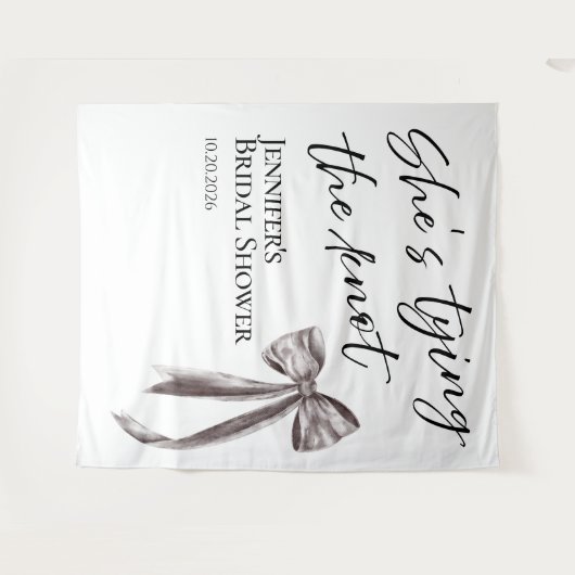 Sie bindet den Knoten | Brautparty-Backdrops Wandteppich (Vorderseite (Horizontal))