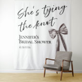 Sie bindet den Knoten | Brautparty-Backdrops Wandteppich (Beispiel)