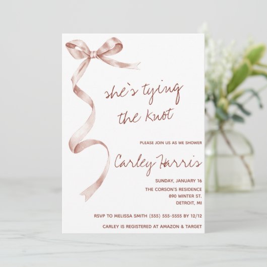 Sie bindet den Knoten! Modernes Brautparty Einladung (Stehend Vorderseite)