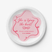 Sie bindet den Knoten retro schwach rosa rot Pappteller (Vorderseite)