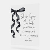 Sie bindet den Schwarzen Bow Bridal Begrüßung Acrylschild (Winkel)