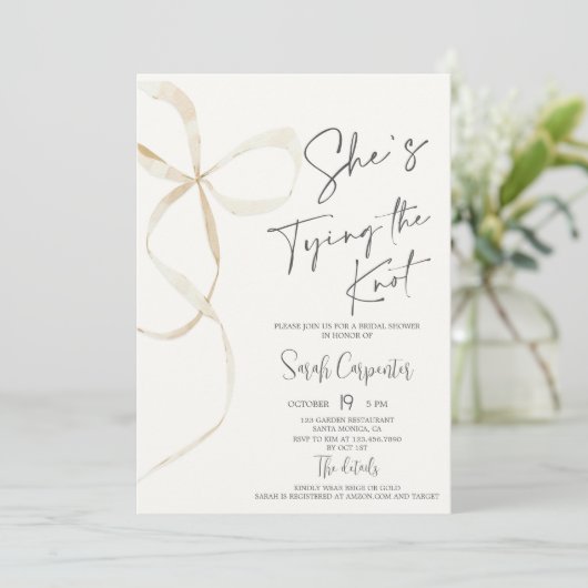 Sie bindet die Einladung zur Brautdusche von Knot  (Stehend Vorderseite)