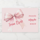 Sie bindet die Rosa-Bug-Mannschaft Bride Schaumweinetikett (Einzelnes Label)