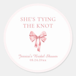 Sie bindet die weich rosa Dusche der Knöchel an Runder Aufkleber