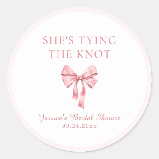 Sie bindet die weich rosa Dusche der Knöchel an Runder Aufkleber (Vorderseite)