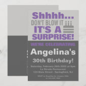 Sie bläst es nicht, es ist eine Überraschungsgebur Einladung (Vorne/Hinten)
