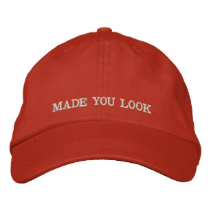 Sie Blick Red Hat gemacht Bestickte Baseballkappe