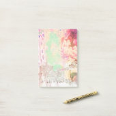 sie, die tapfer ist, ist frei klebriger Notizblock (Auf Schreibtisch)