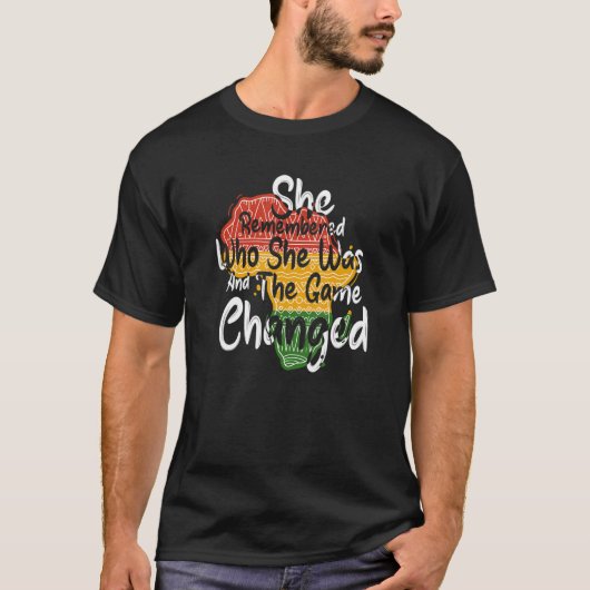 Sie erinnerte sich daran, wer sie war, und das Spi T-Shirt (Vorderseite)
