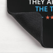 Sie essen den Truthahn-Erntedank Trump 202 Mousepad (Ecke)