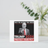 Sie essen die Hunde Trump 2024-Debatte Postkarte (Stehend Vorderseite)