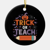 Sie essen Hunde, Katzen und Haustiere zu Halloween Keramik Ornament (Vorne)