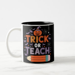 Sie essen Hunde und Katzen und Haustiere Halloween Zweifarbige Tasse