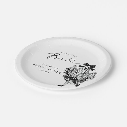 Sie fand ihr Boo Ghost-Brautparty Pappteller (Schrägansicht)