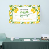 Sie fand ihr Brautparty-Banner mit dem Hauptpresse Banner (Messeveranstaltung)