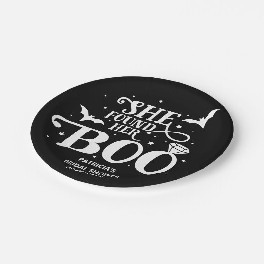 Sie fand ihr Brautparty zu Halloween Pappteller (Schrägansicht)