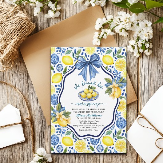 Sie fand ihr Haupt-Squeeze-Brautparty Einladung