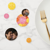 Sie fand ihr Haupt-Squeeze-Brautparty Konfetti (Gruppe)