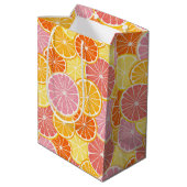 Sie fand ihr Haupt-Squeeze-Brautparty Mittlere Geschenktüte (Rückseite Schrägansicht)