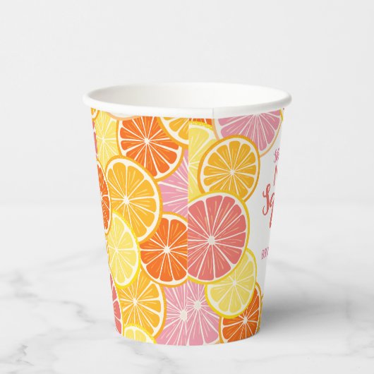 Sie fand ihr Haupt-Squeeze-Brautparty Pappbecher (Rechts)