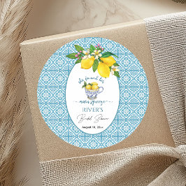 Sie fand ihr Haupt-Squeeze-Brautparty Runder Aufkleber