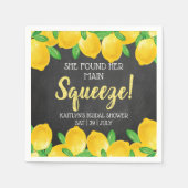 Sie fand ihr Haupt Squeeze Lemon Brautparty Serviette (Vorderseite)