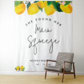 Sie fand ihr Haupt Squeeze Lemon Brautparty Wandteppich (Beispiel)